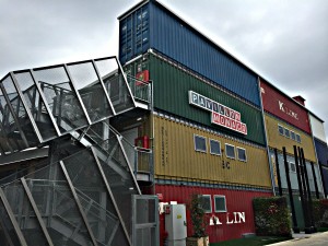 Les containers du pavillon de Monaco seront envoyés au Burkina Faso.